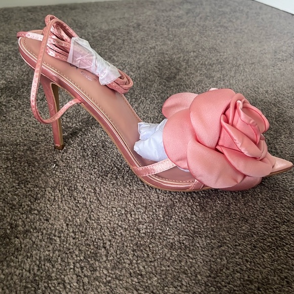 Mix shuz fashion nova pink flower heels - Love Is Blooming Heeled Sandals -Mauve - Picture 1 of 2